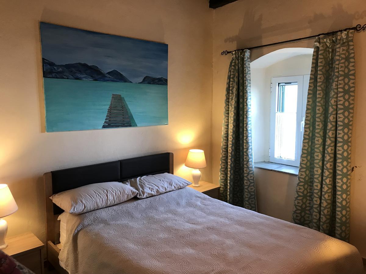 Theea Cottage - Wonderful Sea Views Chlomos エクステリア 写真